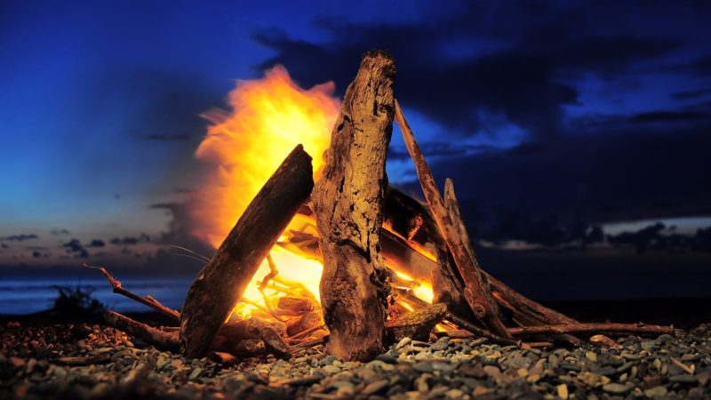 camp-fire-at-night-2024-11-27-20-16-49-utc (1)-min
